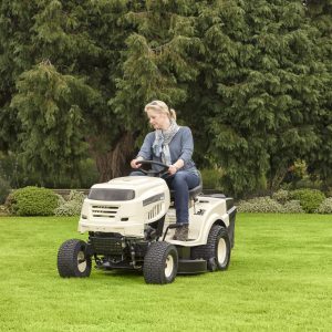 Great Collector: MTD Direct Collect Lawn Tractor